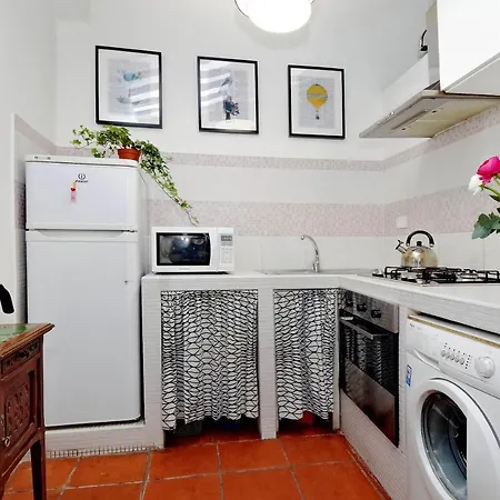 Pellegrino 2 Apartment