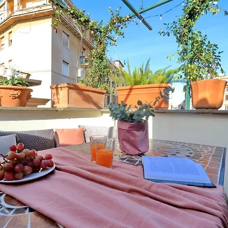 Pellegrino 2 Apartment