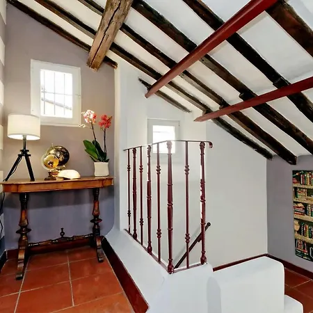 Pellegrino 2 Apartment